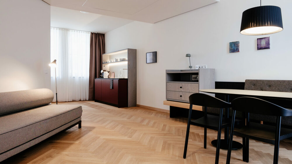 Melter Hotel & Apartments Nürnberg Deluxe Apartment Sitzecke